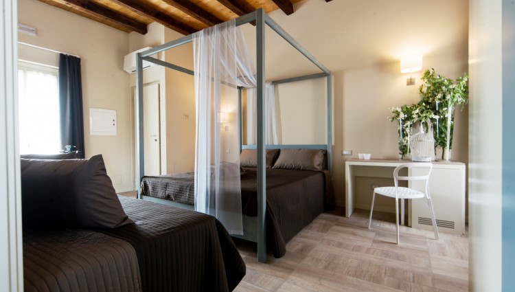 SOGGIORNI in un'OASI Naturale nel PARCO del TICINO! A pochi chilometri dalla citta di MILANO, da MALPENSA, dalla FIERA MILANO RHO, dai LAGHI e dai punti più strategici di LOMBARDIA 